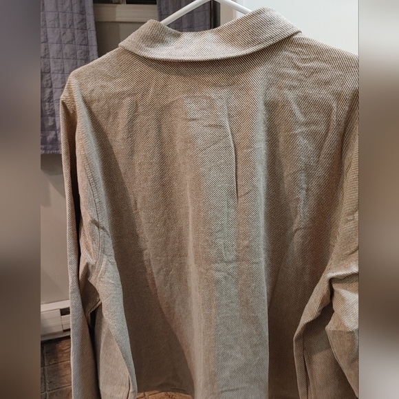 Lane Bryant shackle shirt jacket sz.22\24 NWT - Picture 4 of 7